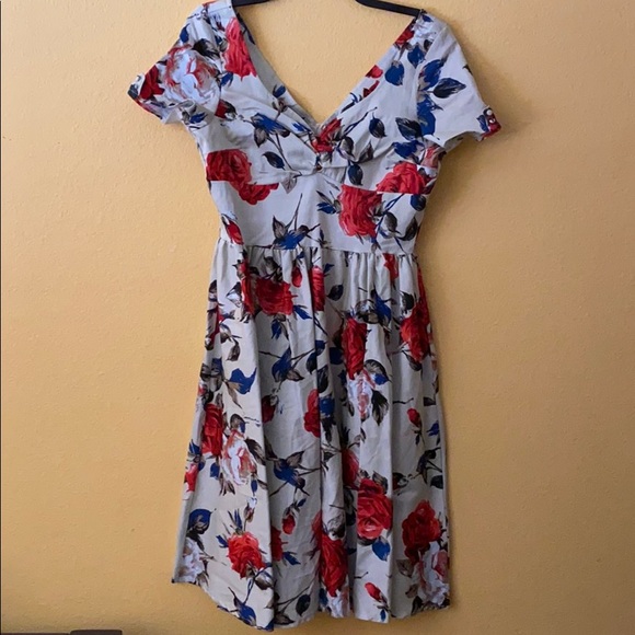 Unique Vintage Dresses & Skirts - 50s Inspired Swing Floral Dress